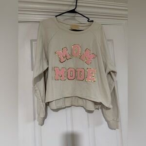 Judith March Women's Mom Mode Cropped Sweatshirt Size Medium